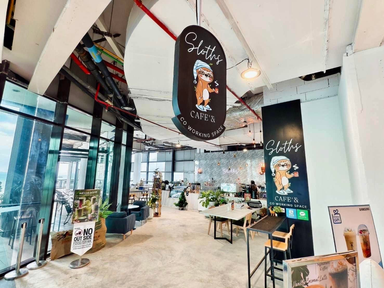 Sloths Cafe
