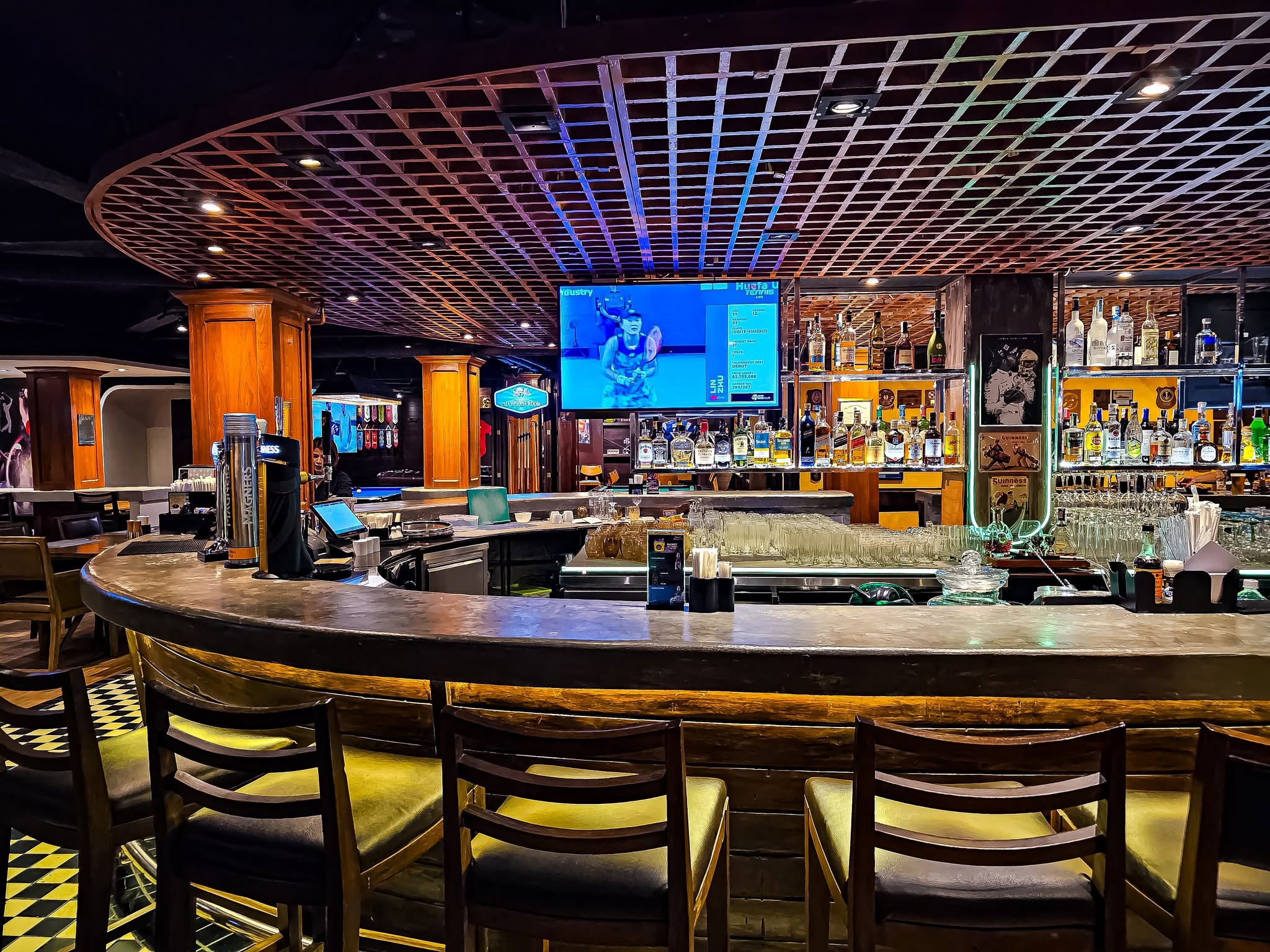 Dicey Reilly’s Irish Pub