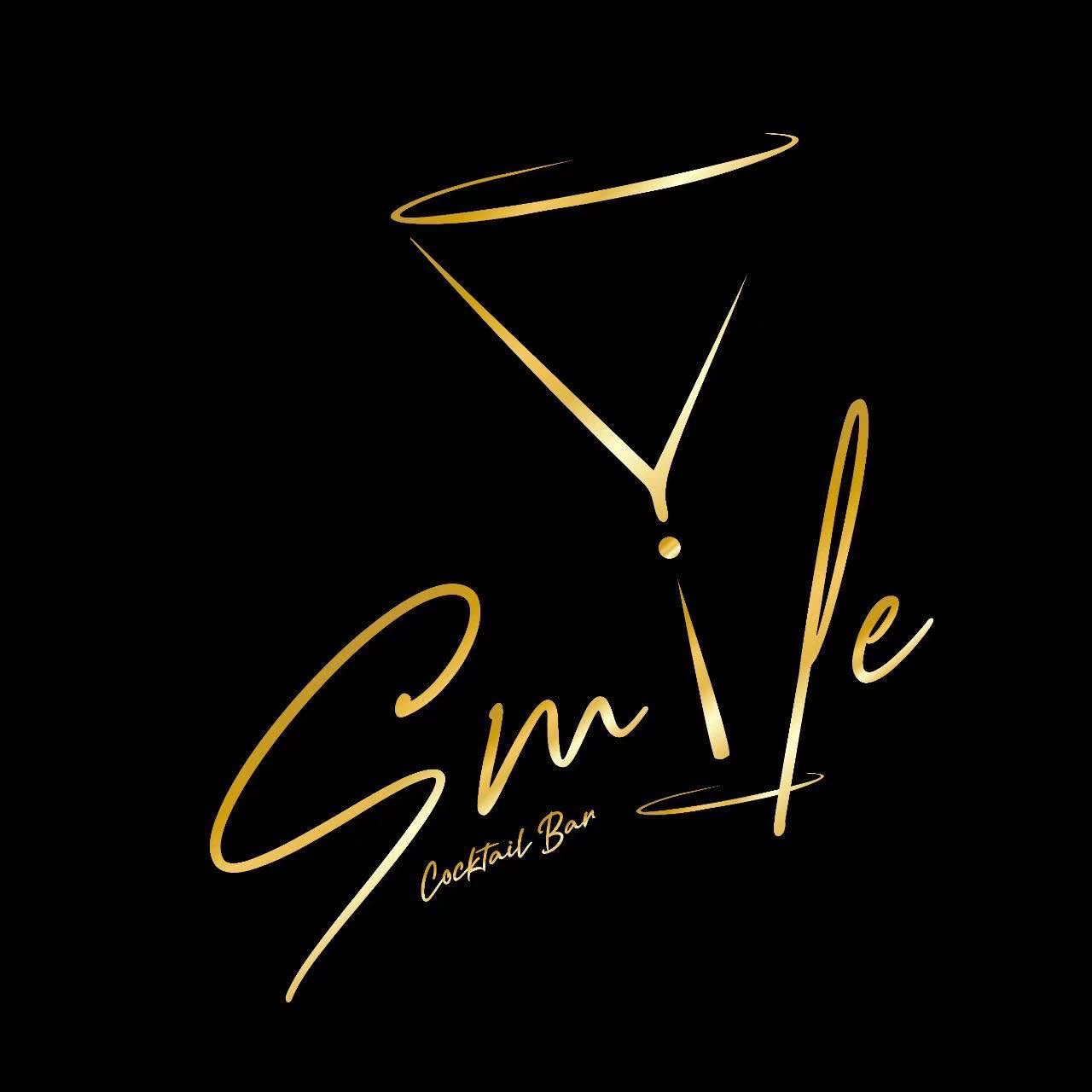 Smile's Cocktail Bar Pattaya