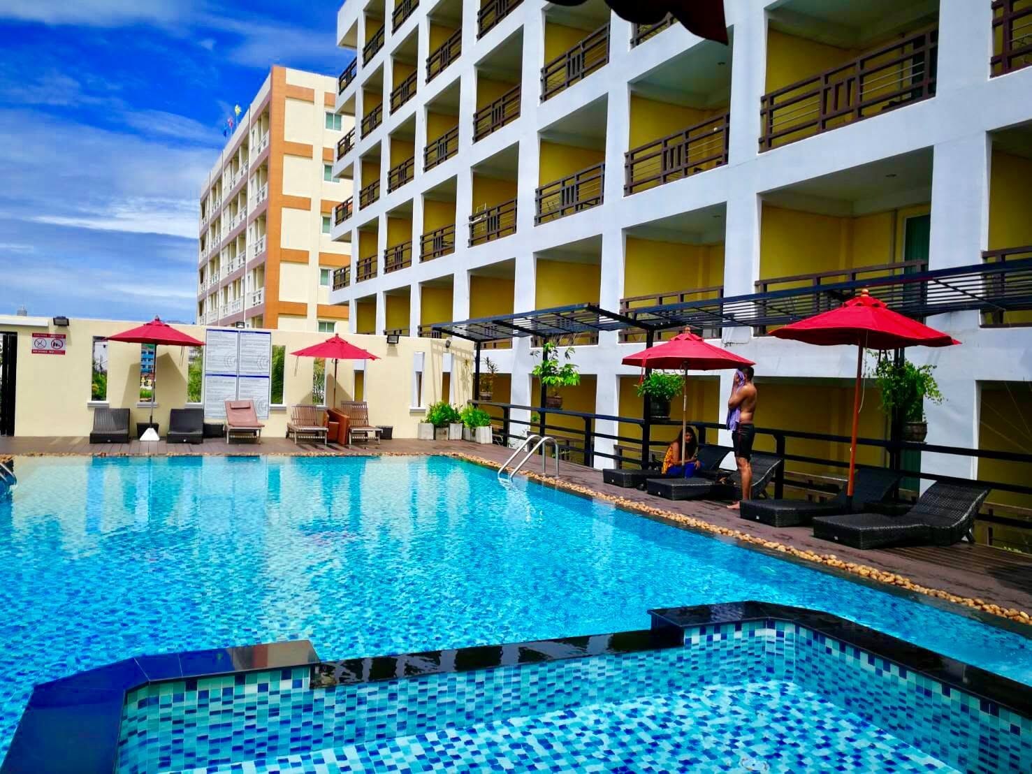 Golden sea pattaya