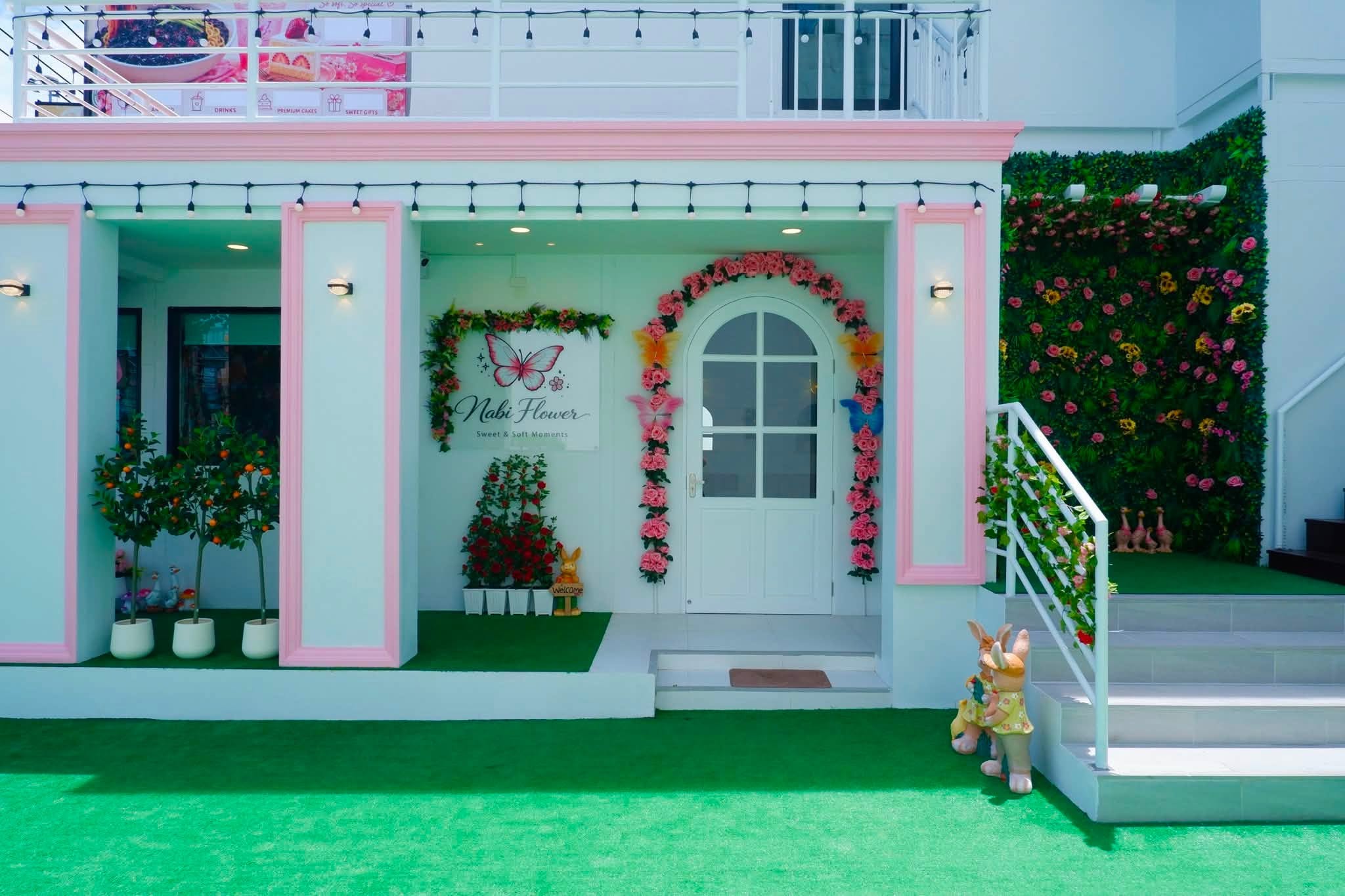 Nabi flower cafe