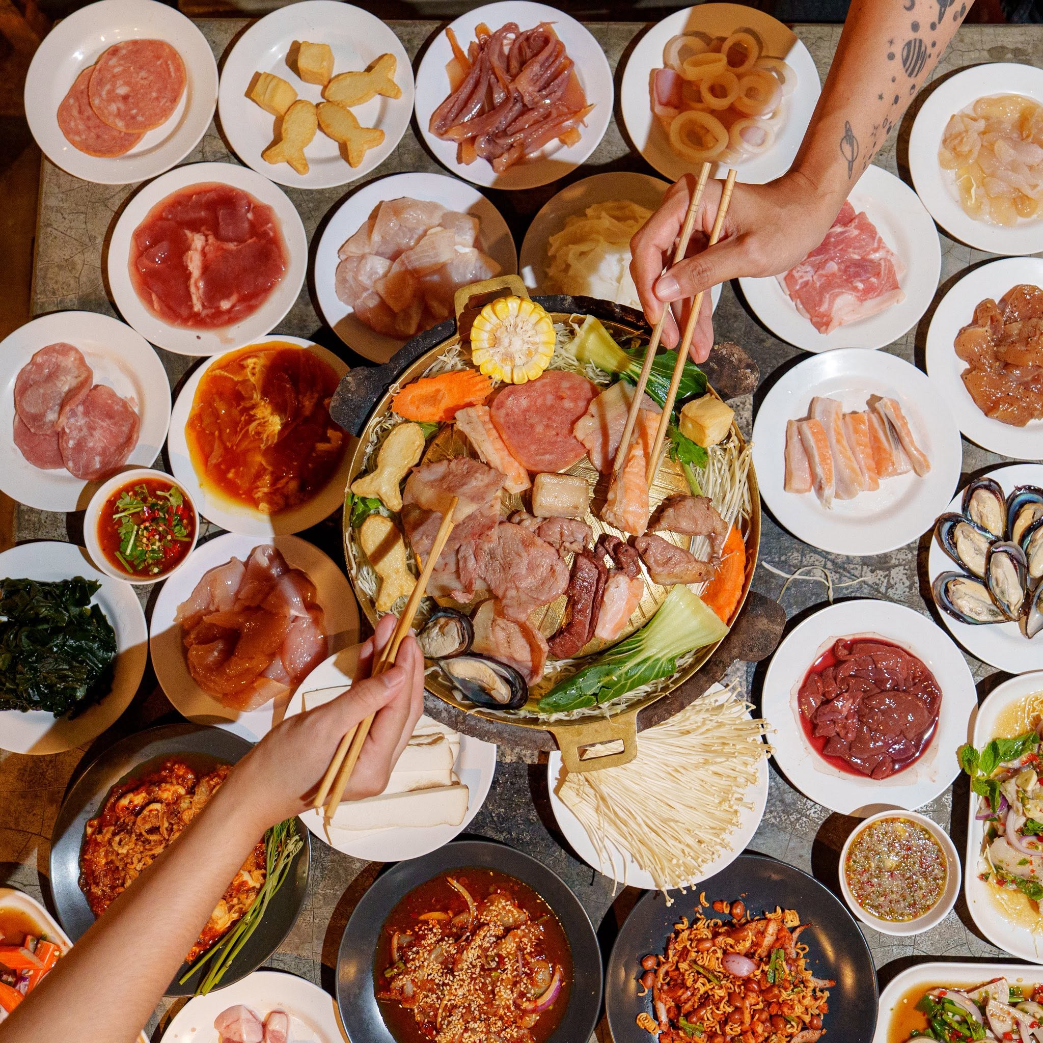เฮียบอยหมูกระทะบุฟเฟ่ต์