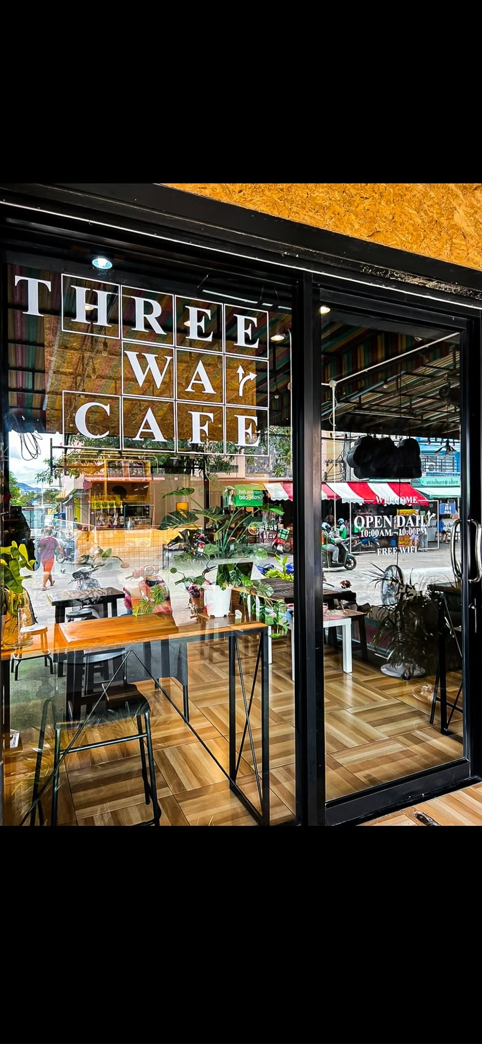 THREE-WAY COFFEE