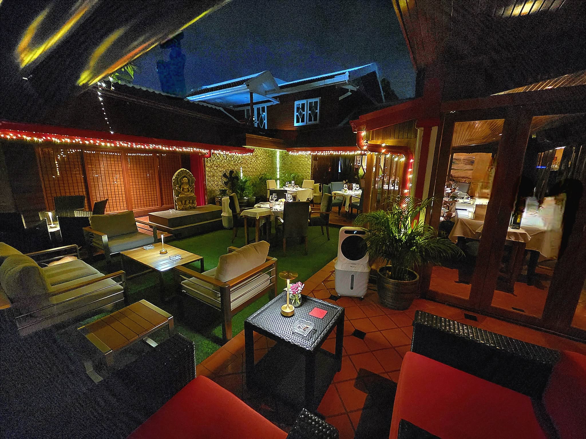 Cafe des Amis