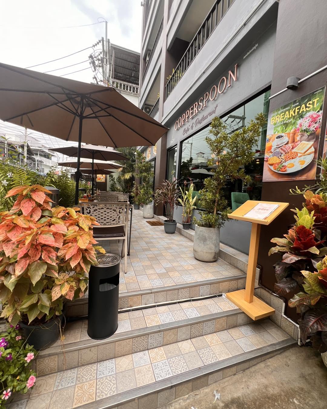 Copper Spoon Breakfast & Thai-European Restaurant